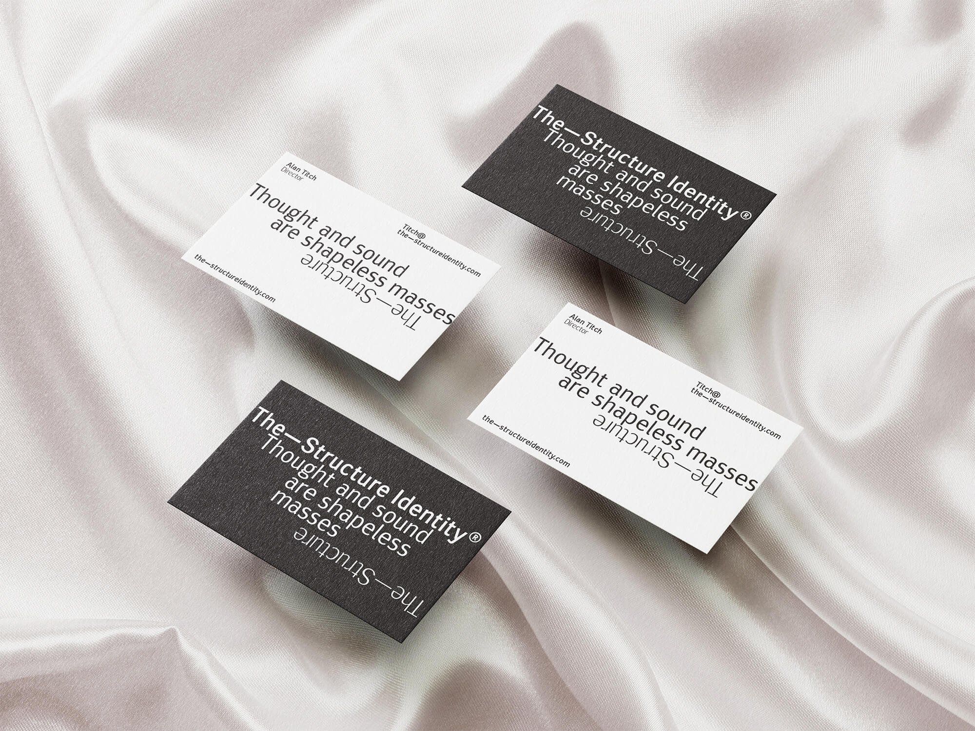 small_suss_Business_cards_mockup